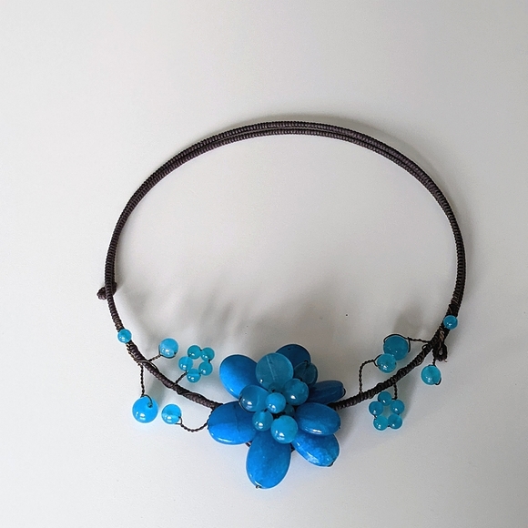 Turquoise Flower Choker Necklace For Women - Picture 11 of 11